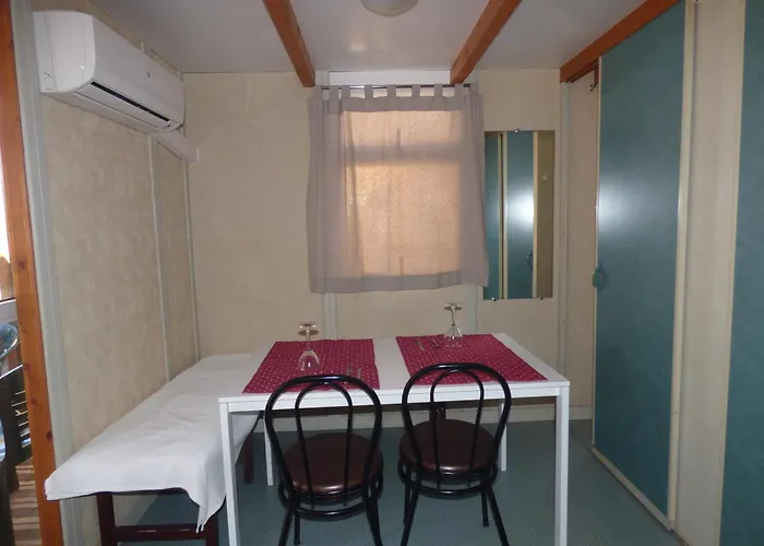 Camping Barraquetes Sueca