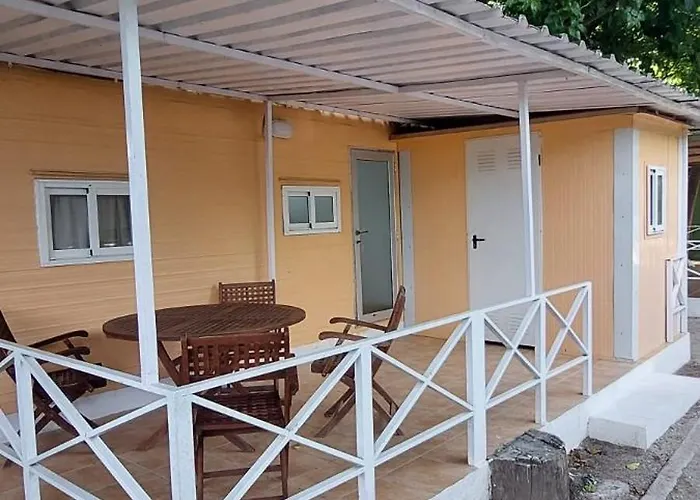 Camping Barraquetes *